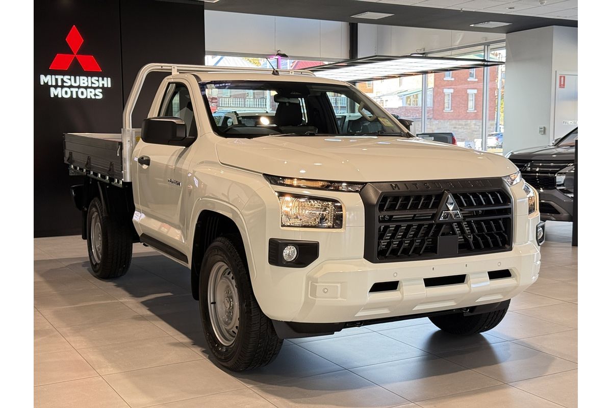 2026 Mitsubishi MV Triton GLX 2.4L D 6AT 4X2 SC CC 2026 Mitsubishi MV Triton GLX 2.4L D 6AT 4X2 SC CC