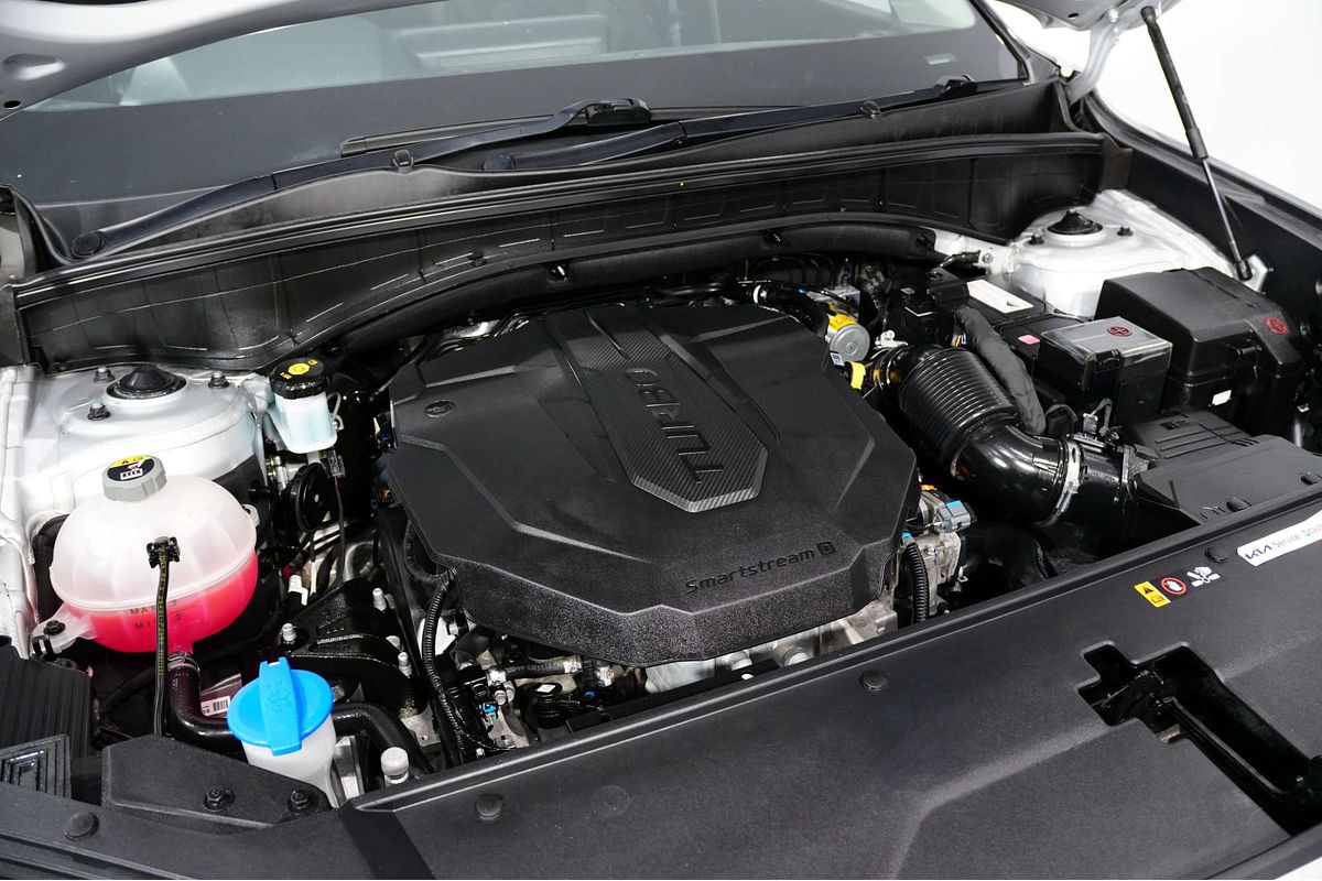 2022 Kia Sorento Sport MQ4