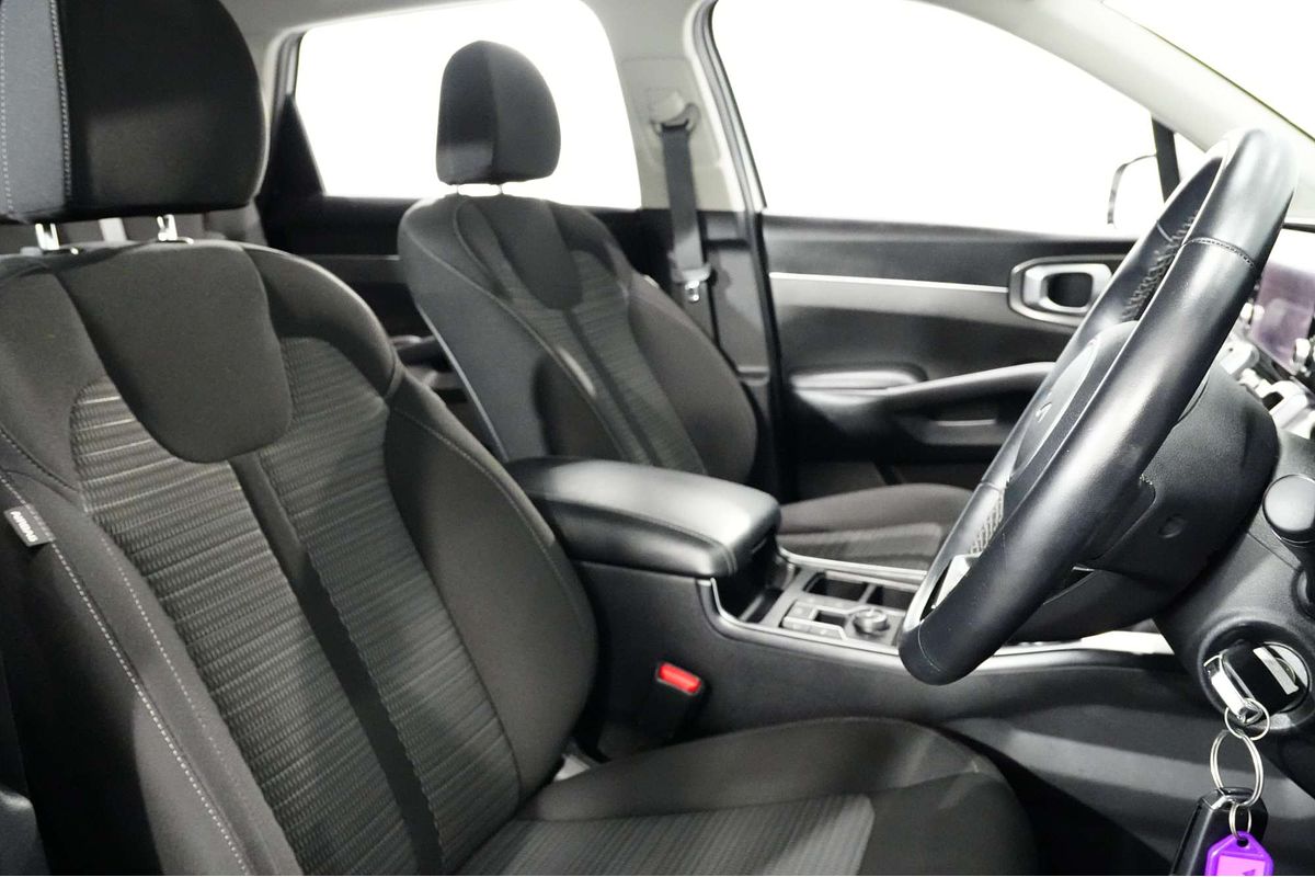 2022 Kia Sorento Sport MQ4