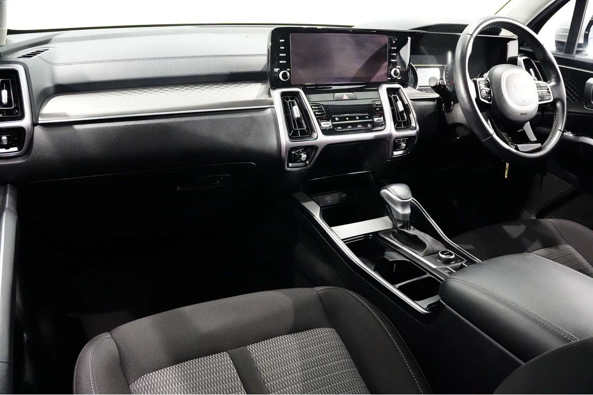 2022 Kia Sorento Sport MQ4