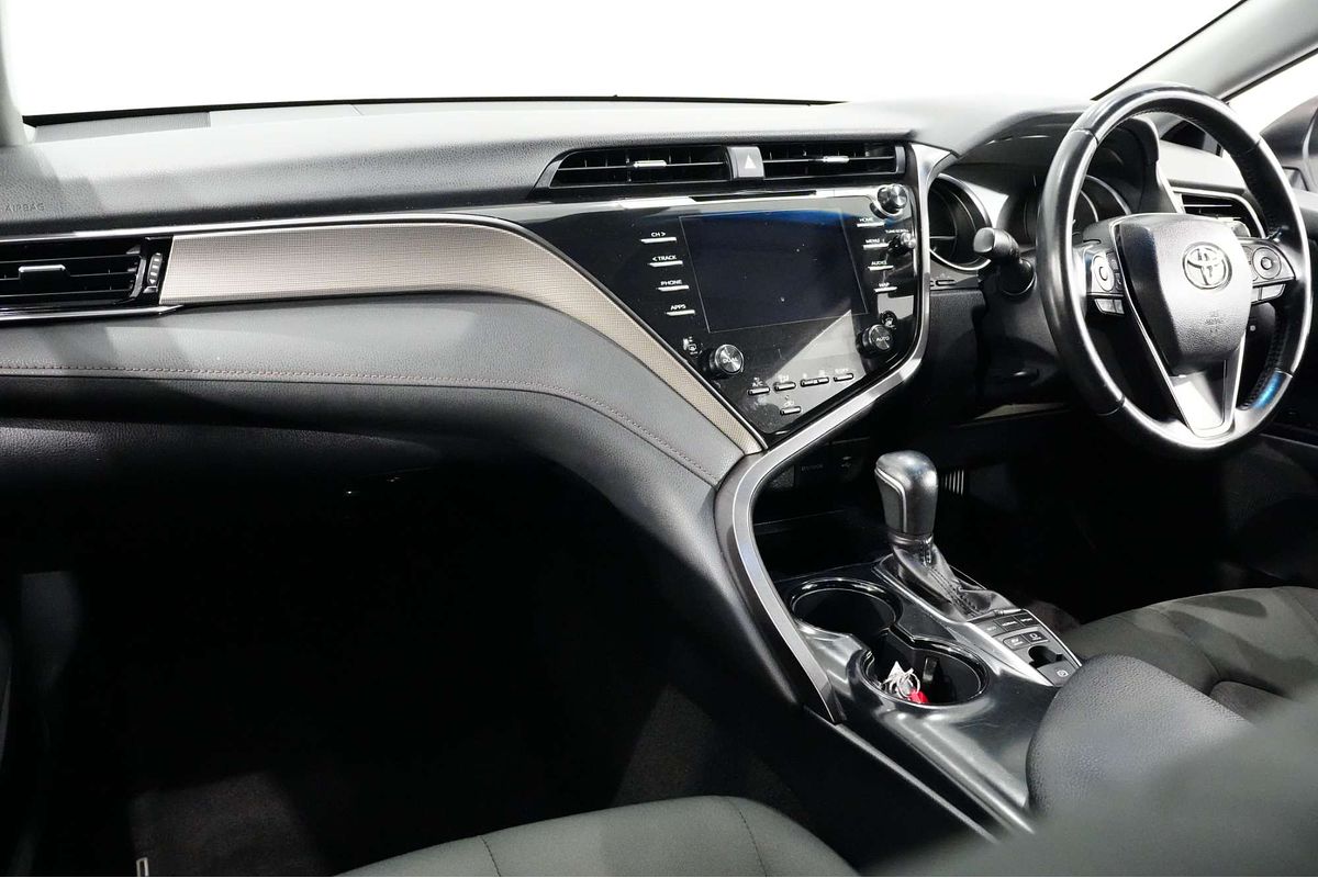 2020 Toyota Camry Ascent Sport AXVH71R
