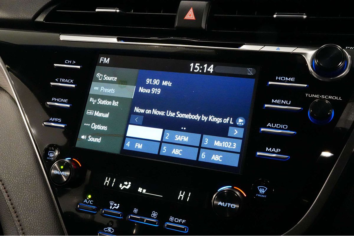 2020 Toyota Camry Ascent Sport AXVH71R