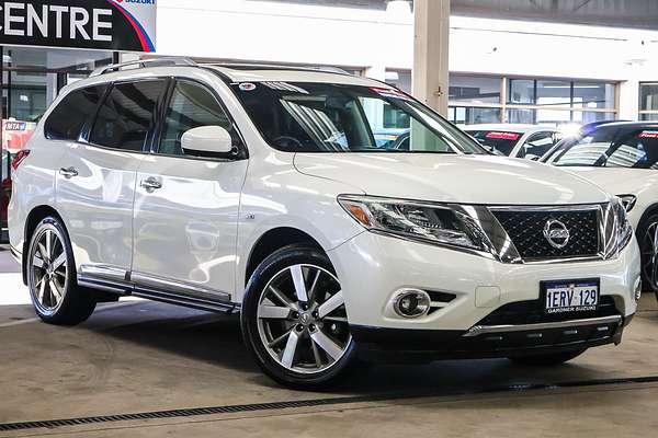 2015 Nissan Pathfinder Ti R52