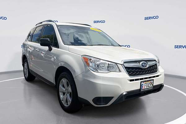 2016 Subaru Forester 2.5i