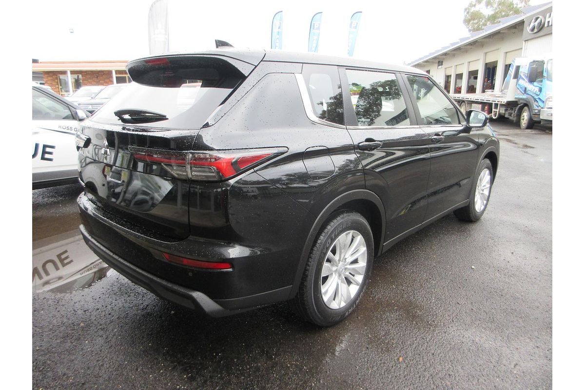 2026 Mitsubishi Outlander ES ZM