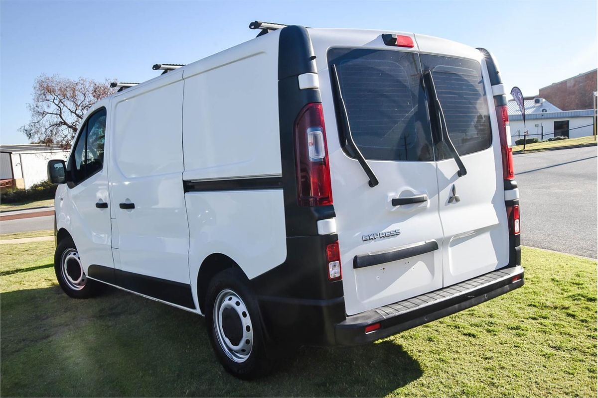 2020 Mitsubishi Express GLX SN SWB