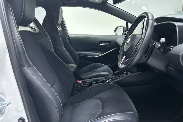 2021 Toyota Corolla ZR MZEA12R thumb-12