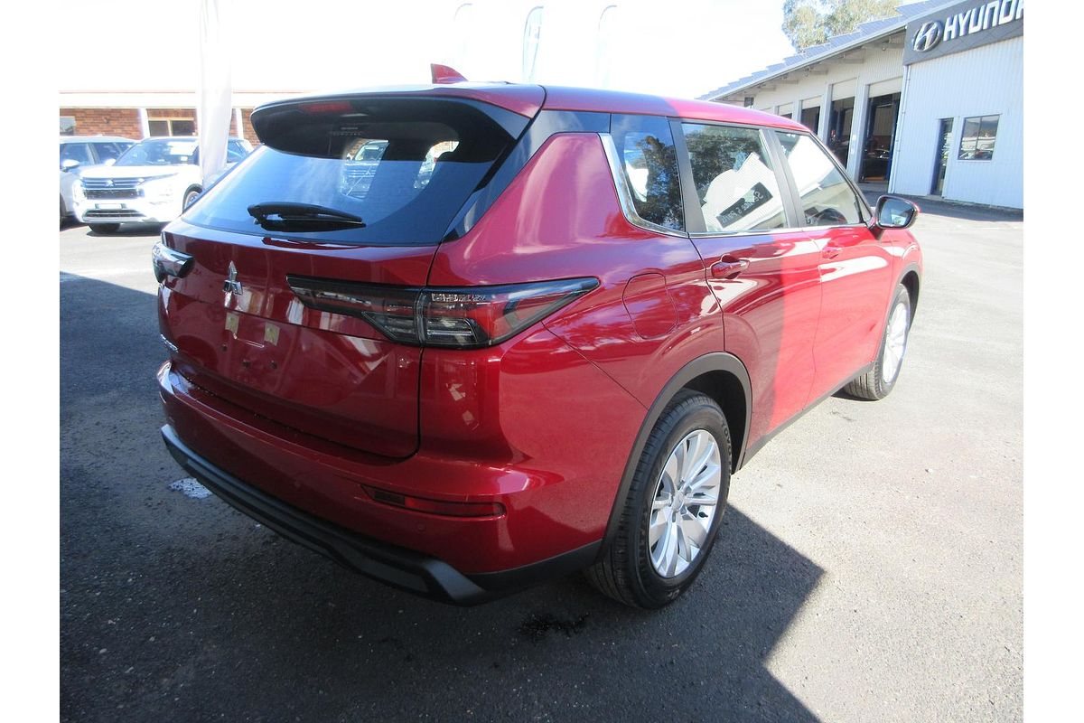 2026 Mitsubishi Outlander ES ZM