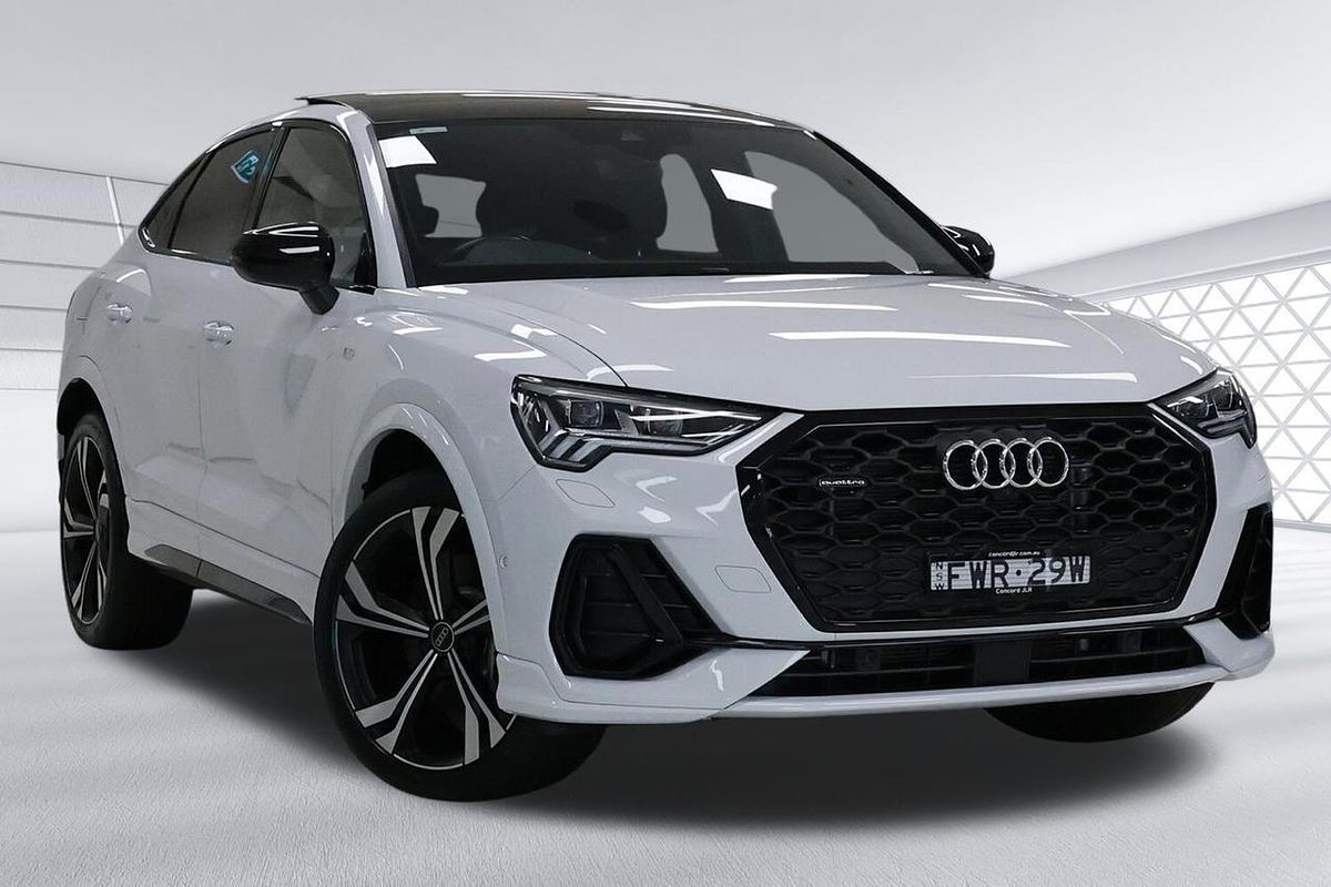 2023 Audi Q3 40 TFSI S line F3
