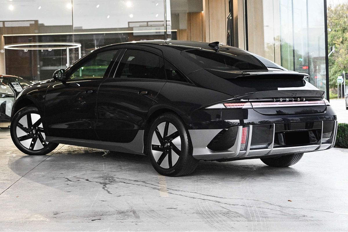 2023 Hyundai IONIQ 6 DYNAMIQ 2WD CE.V1 MY23