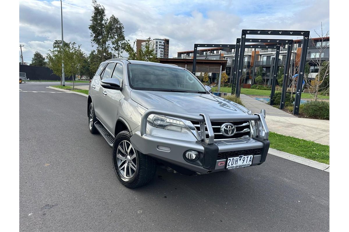 2015 Toyota Fortuner CRUSADE GUN156R