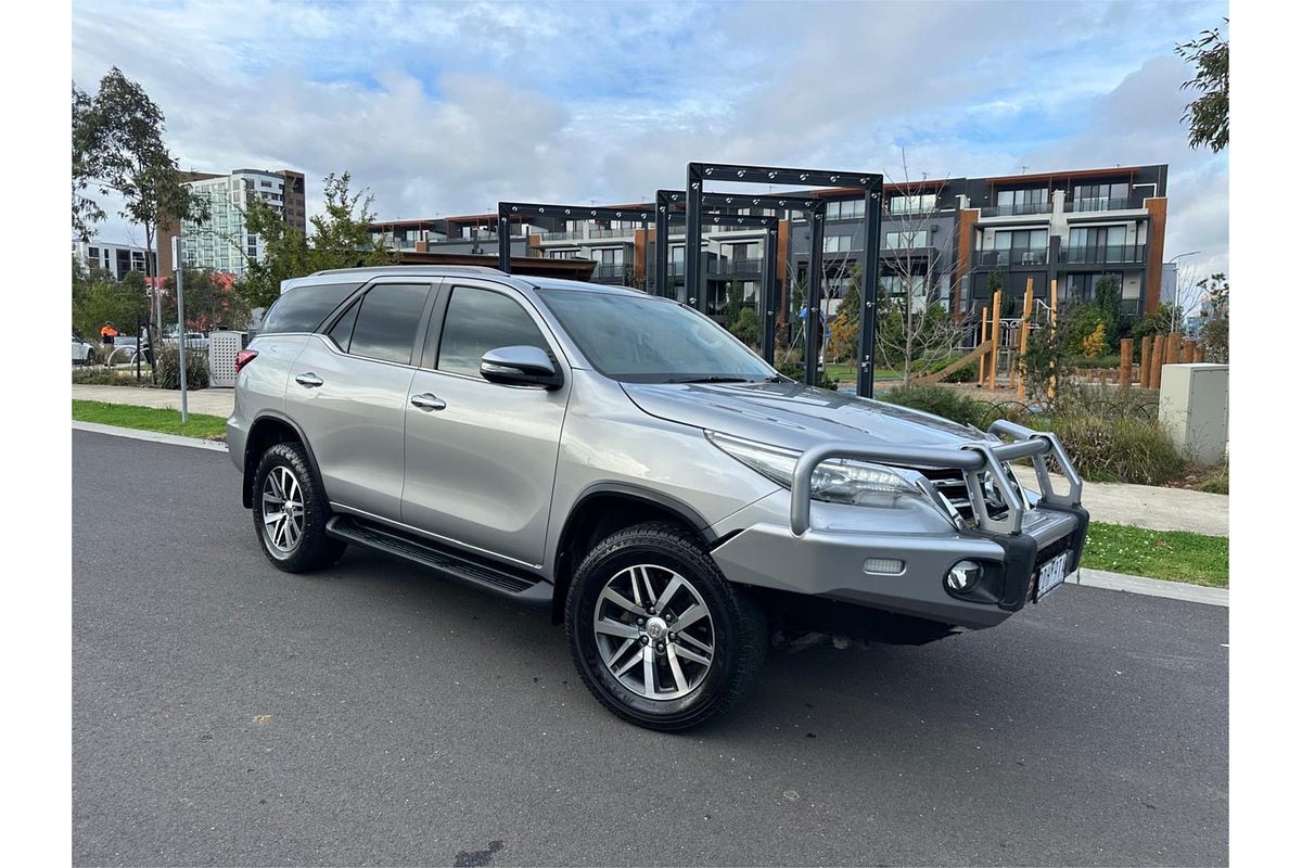 2015 Toyota Fortuner CRUSADE GUN156R