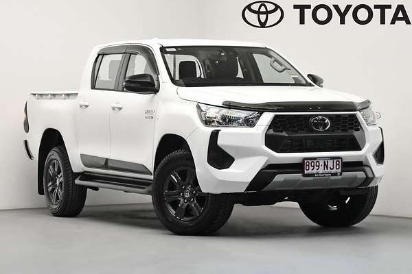 2025 Toyota Hilux SR GUN126R 4X4
