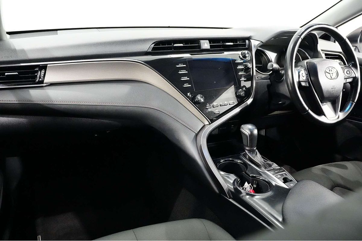 2020 Toyota Camry Ascent Sport AXVH71R