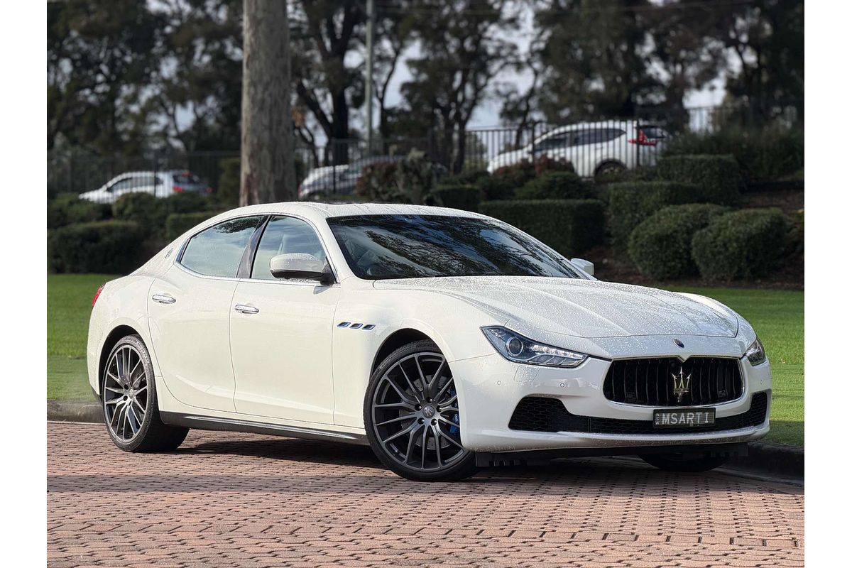 2017 Maserati Ghibli S M157
