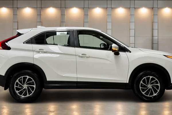 2023 Mitsubishi Eclipse Cross ES YB