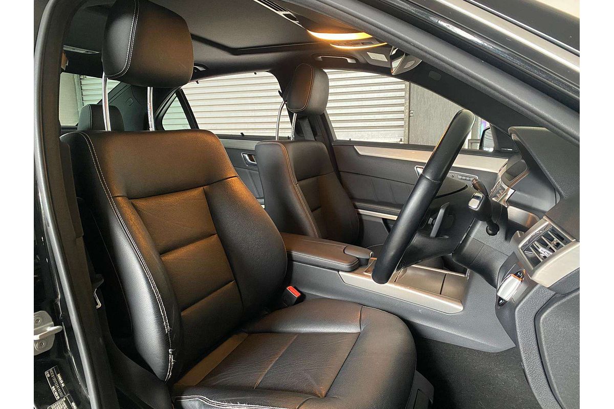 E500 212 AVANTGARDE 5.5L V8 MULTI POINT F/INJ 7 SP AUTOMATIC G-TRONIC 4D SEDAN 