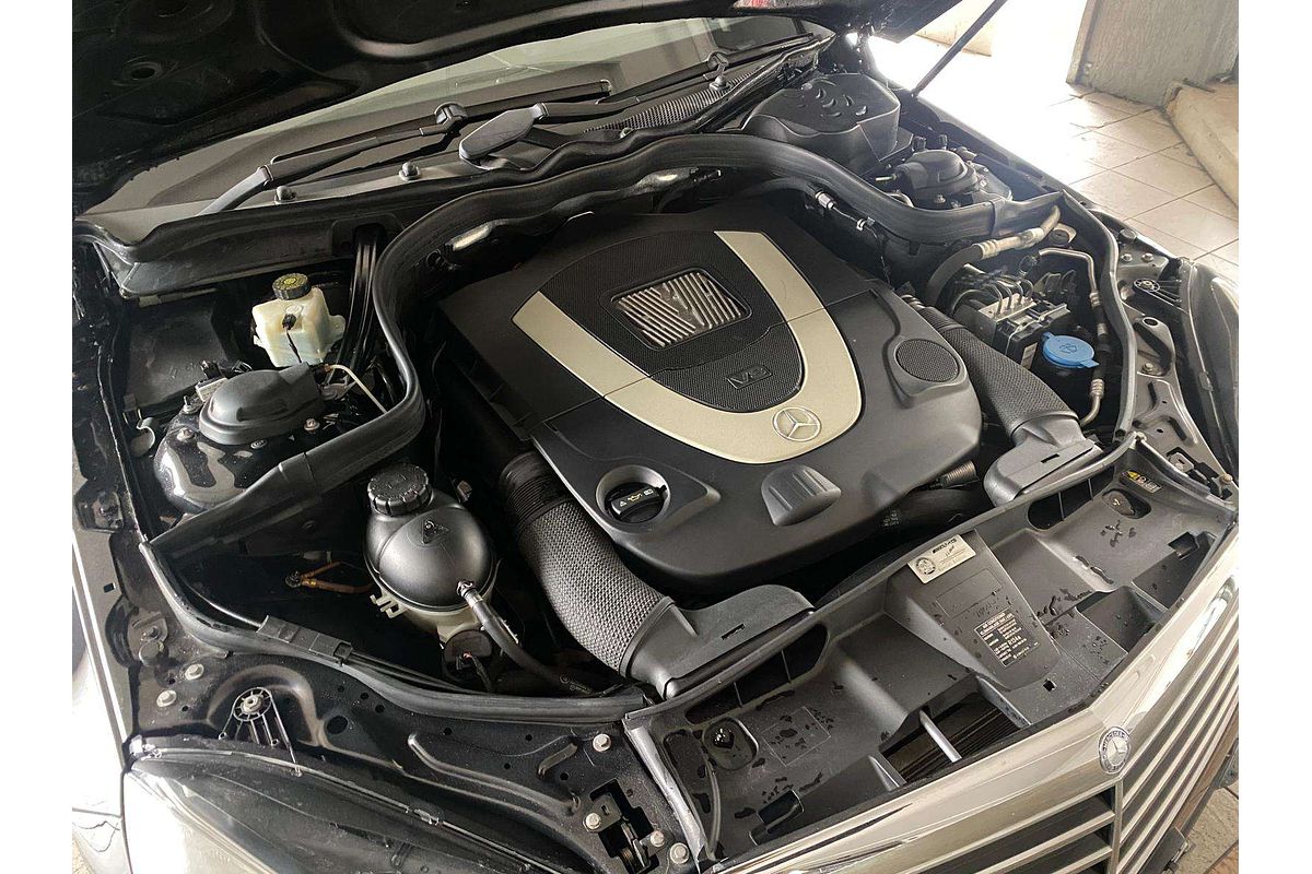 E500 212 AVANTGARDE 5.5L V8 MULTI POINT F/INJ 7 SP AUTOMATIC G-TRONIC 4D SEDAN 