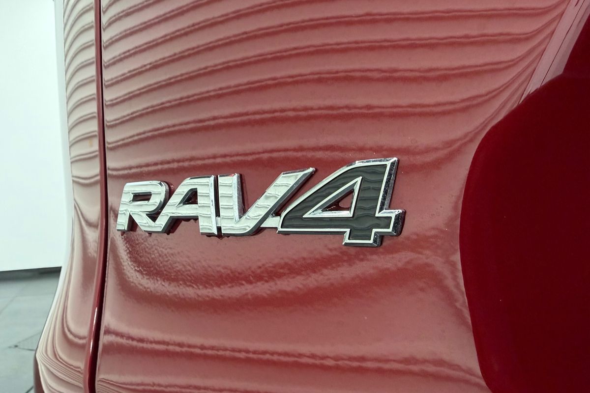 2021 Toyota RAV4 GXL MXAA52R
