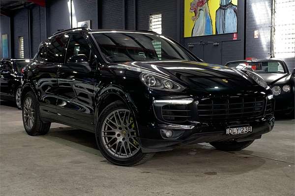 2017 Porsche Cayenne S E-Hybrid Platinum Edition 92A