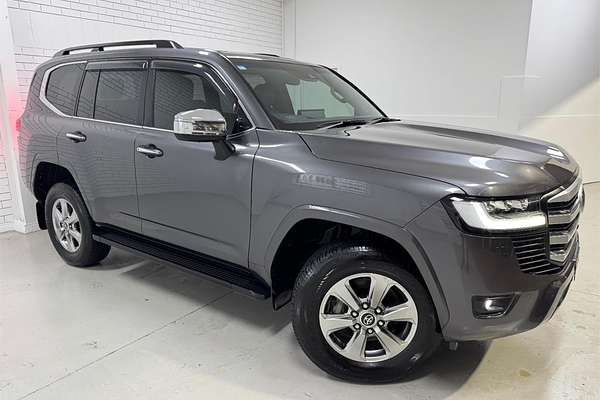 2023 Toyota Landcruiser LC300 SAHARA (4x4) FJA300R
