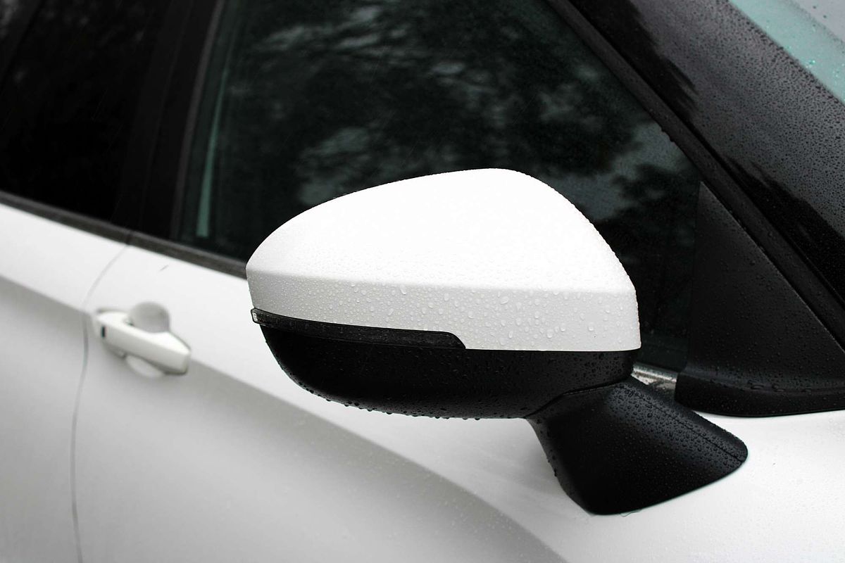2024 Mitsubishi Outlander LS ZM