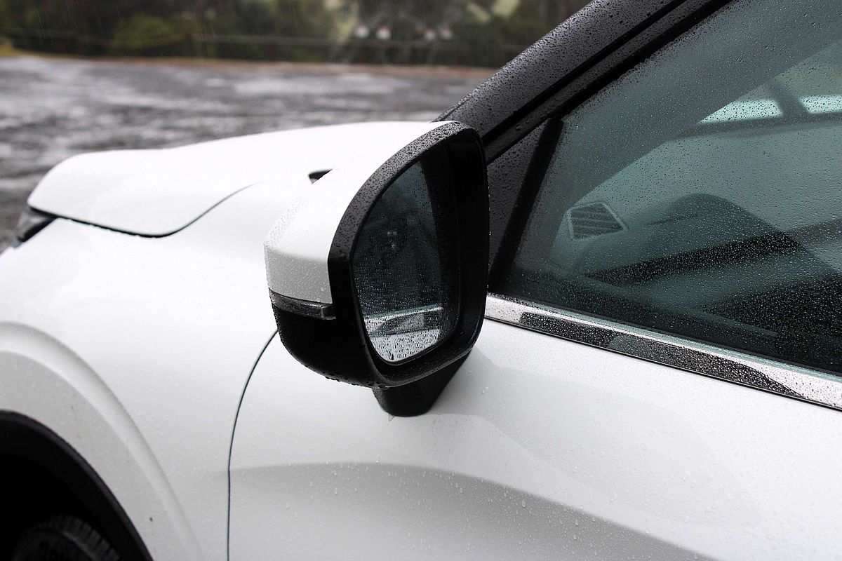 2024 Mitsubishi Outlander LS ZM