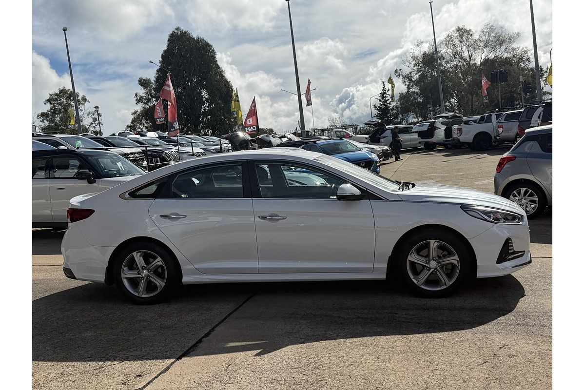 2017 Hyundai Sonata Active LF4