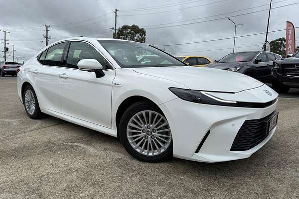 2025 Toyota Camry Ascent AXVH80R