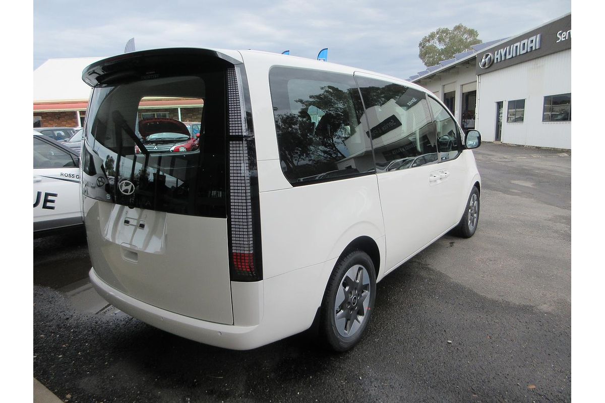 2026 Hyundai STARIA US4.V4