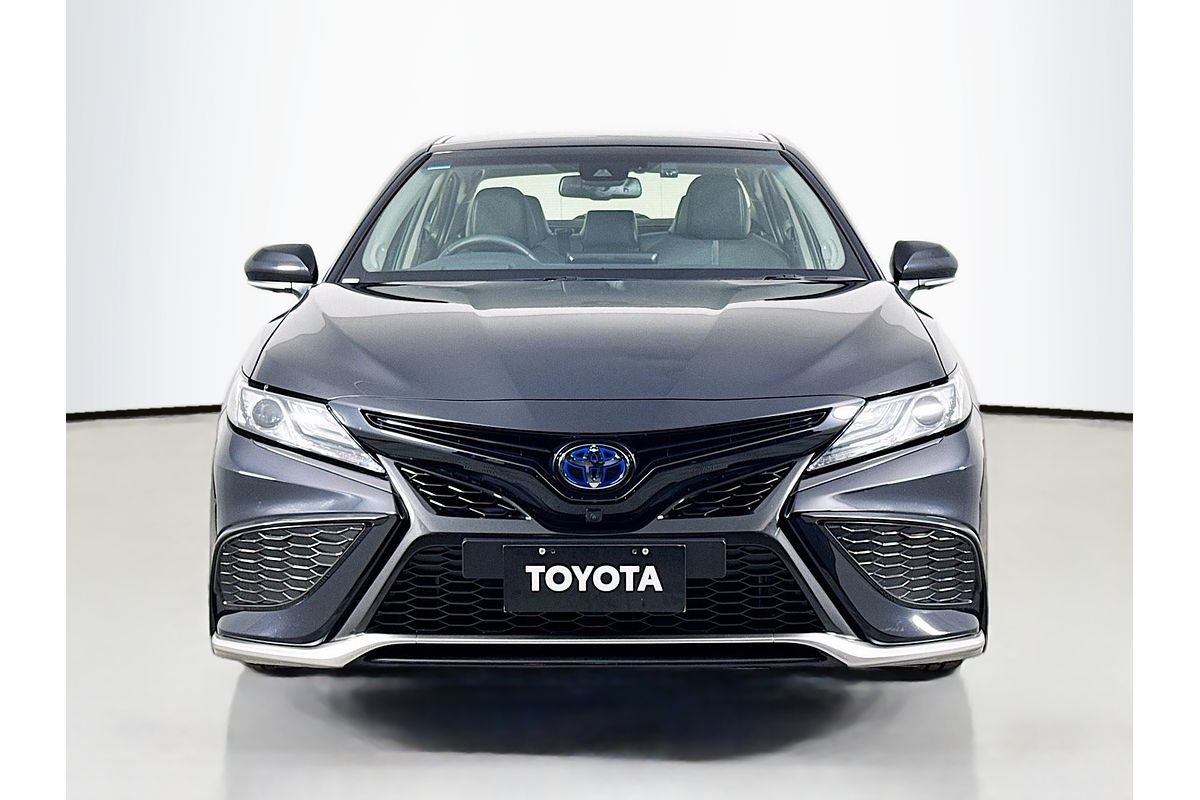 2024 Toyota Camry SL AXVH70R