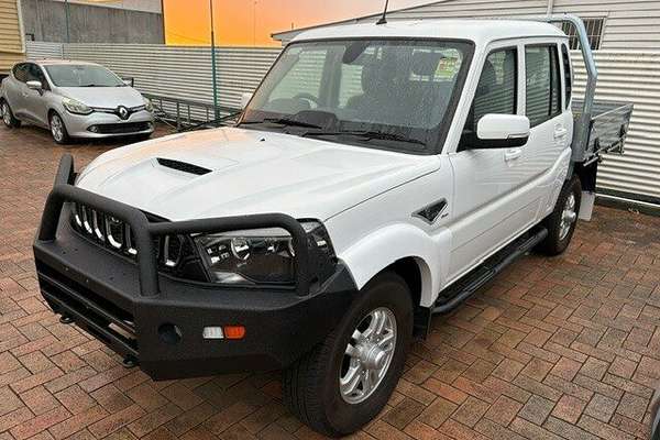 2022 Mahindra PIK-UP S11 4X4