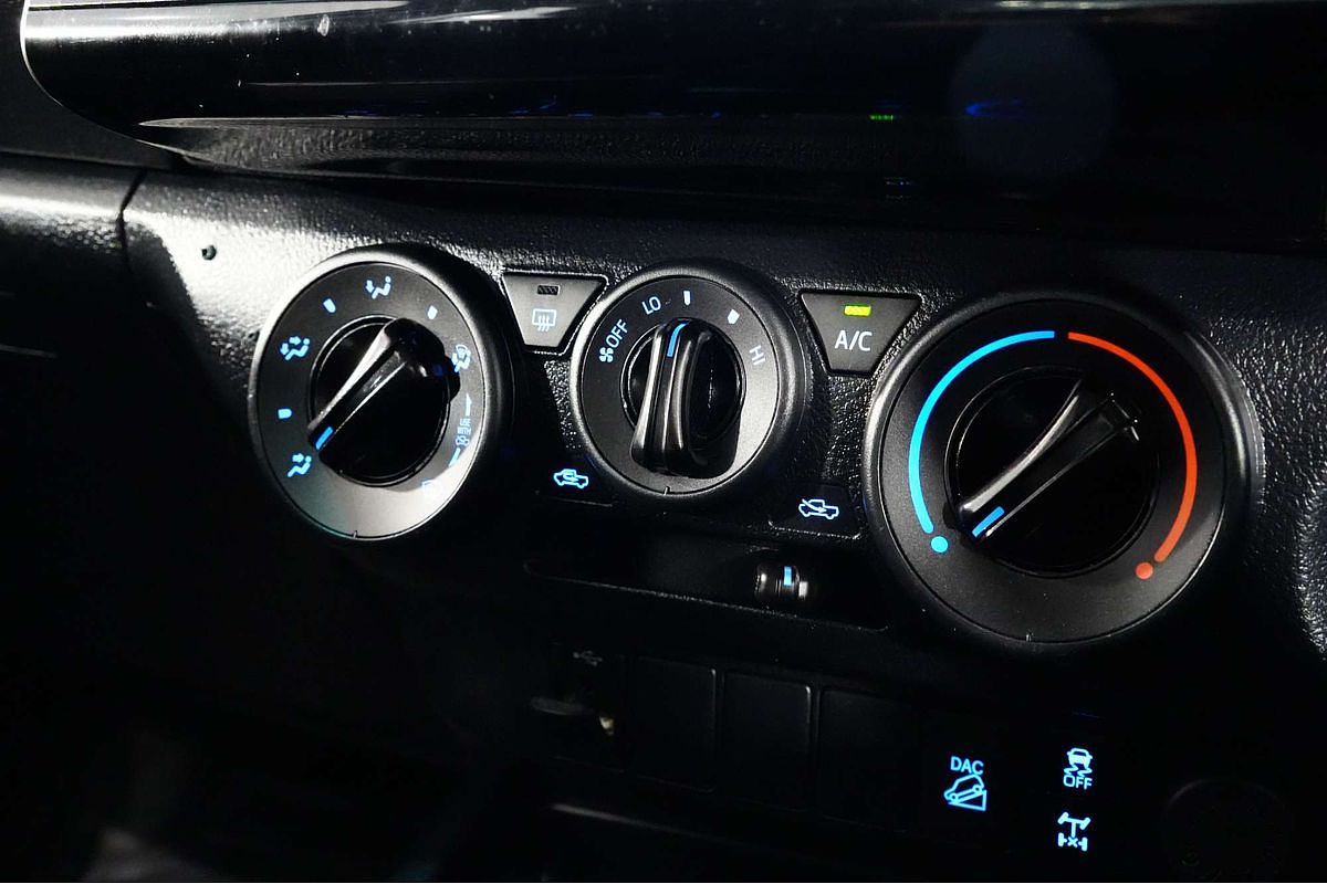 2021 Toyota Hilux SR GUN126R 4X4