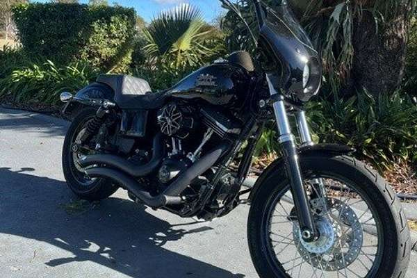 2017 Harley-Davidson Dyna Street Bob 103 (FXDB 103)