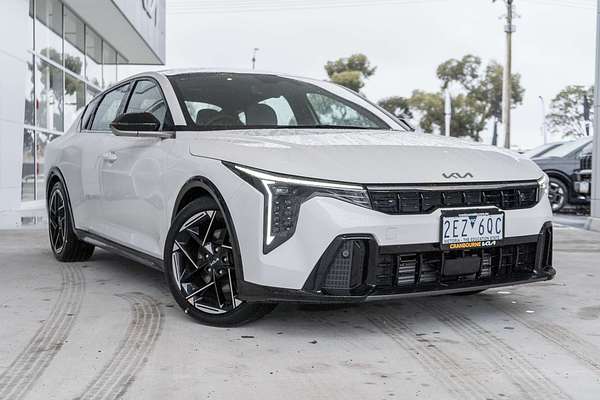 2025 Kia K4 GT-Line CL4m