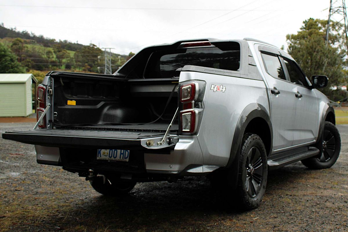 2022 Isuzu D-MAX X-TERRAIN 4X4