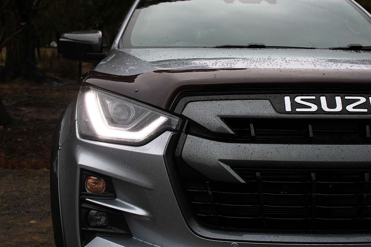 2022 Isuzu D-MAX X-TERRAIN 4X4
