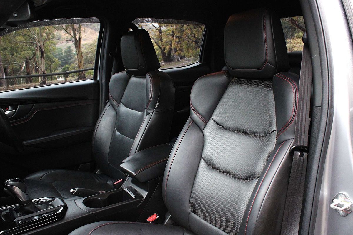 2022 Isuzu D-MAX X-TERRAIN 4X4