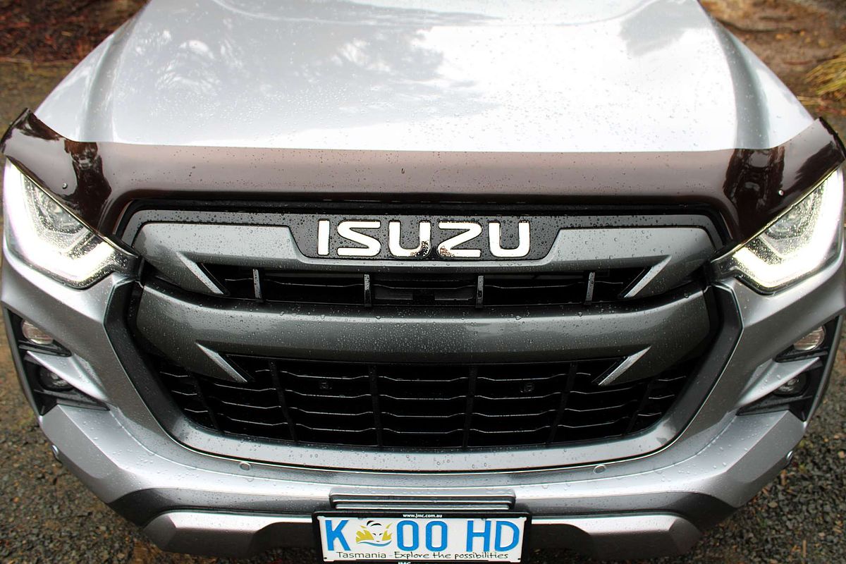 2022 Isuzu D-MAX X-TERRAIN 4X4