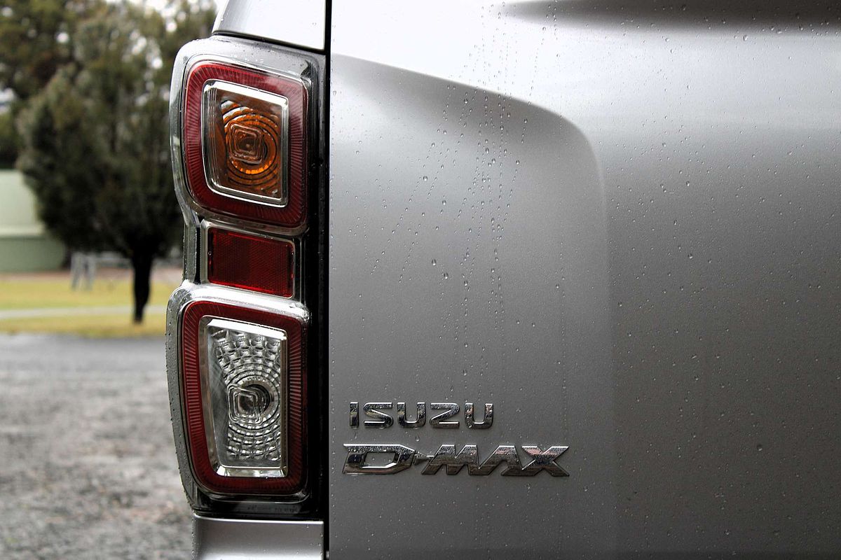 2022 Isuzu D-MAX X-TERRAIN 4X4