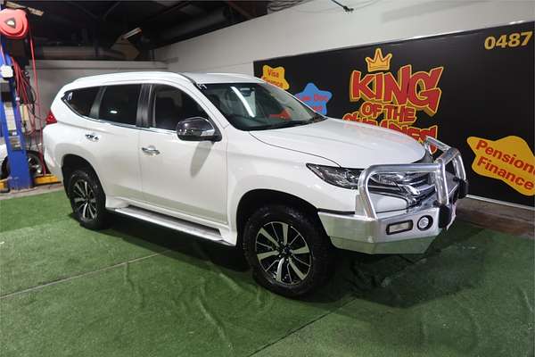 2016 Mitsubishi Pajero Sport GLX QE