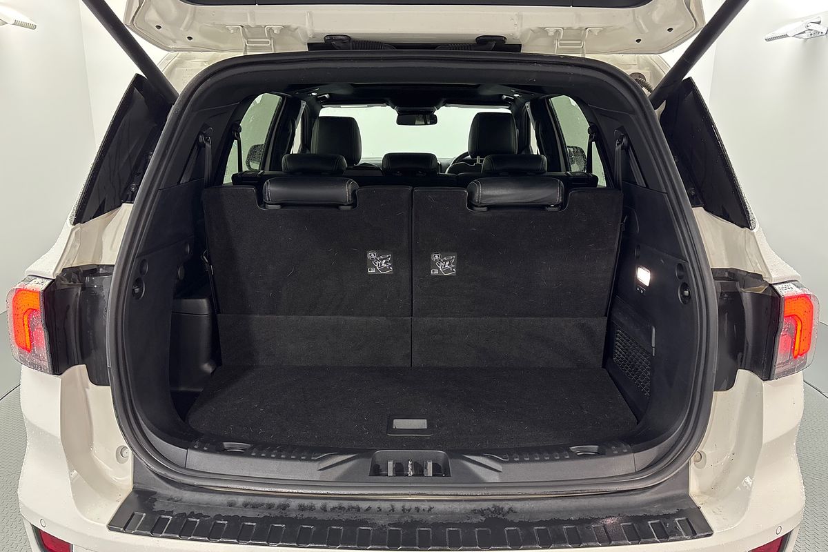 2024 Ford Everest Platinum 3.0L