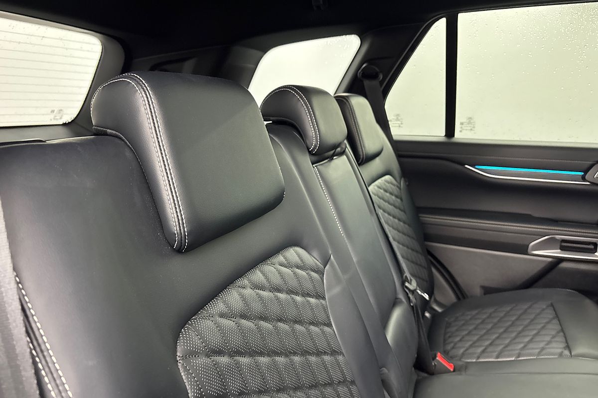2024 Ford Everest Platinum 3.0L
