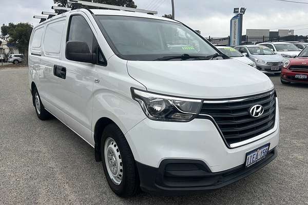 2018 Hyundai iLoad TQ4