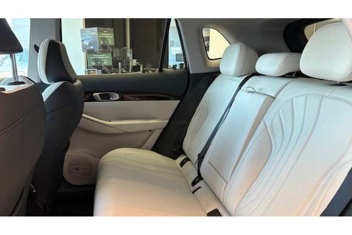 2026 Geely Starray EM-i Inspire P145