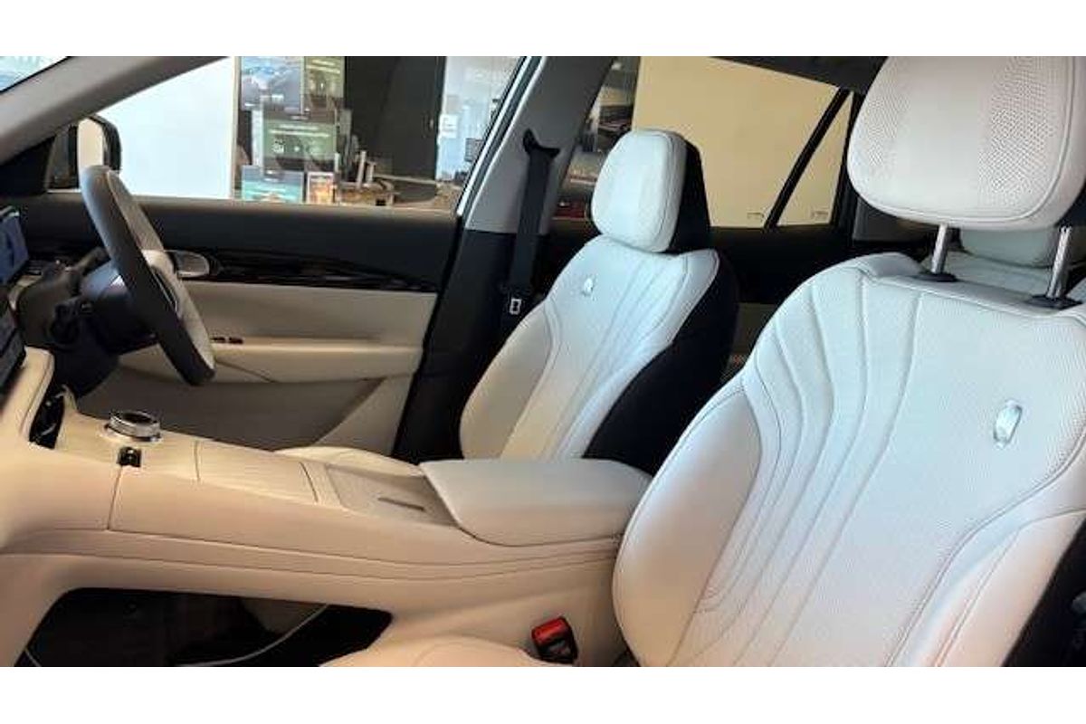 2026 Geely Starray EM-i Inspire P145