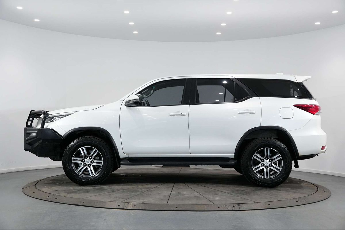 2022 Toyota Fortuner GX GUN156R