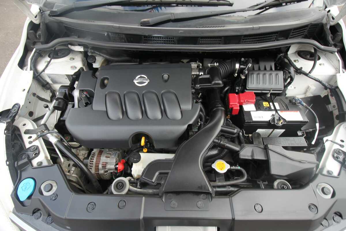 2009 Nissan Tiida ST-L C11