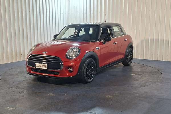 2017 MINI Hatch Cooper F55