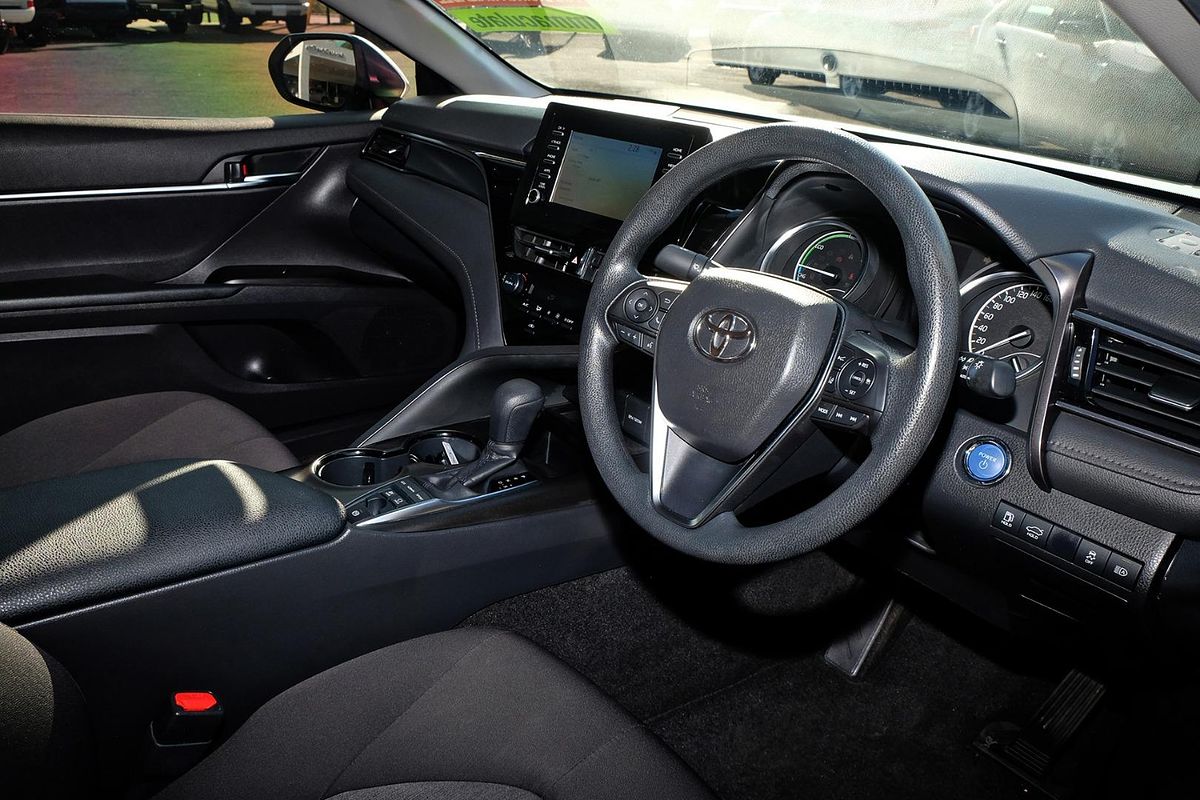 2021 Toyota Camry Ascent AXVH70R